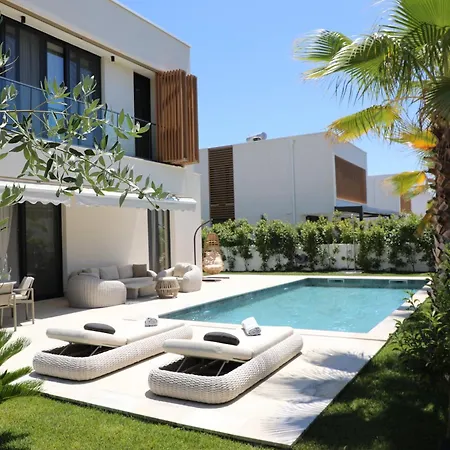 Villa Luxury Level Durrës
