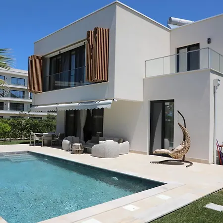 Luxury Level