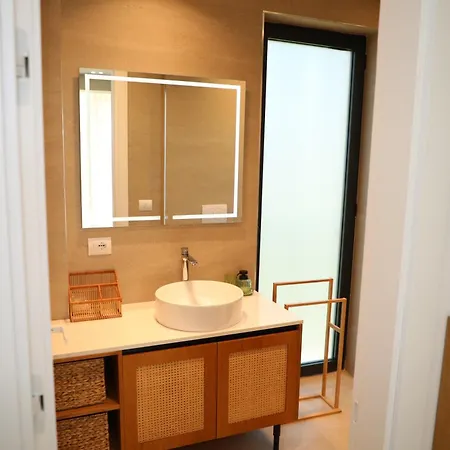 Luxury Level Villa *